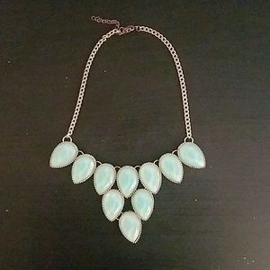Statement necklace